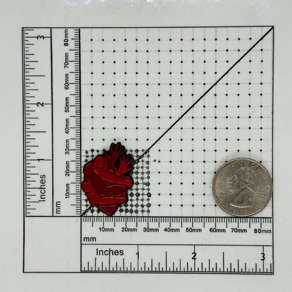 ❤️Red Enamel Pin Couple Hug Together Heart Shape Love Brooch Lapel Blood Red New - Picture 6 of 6